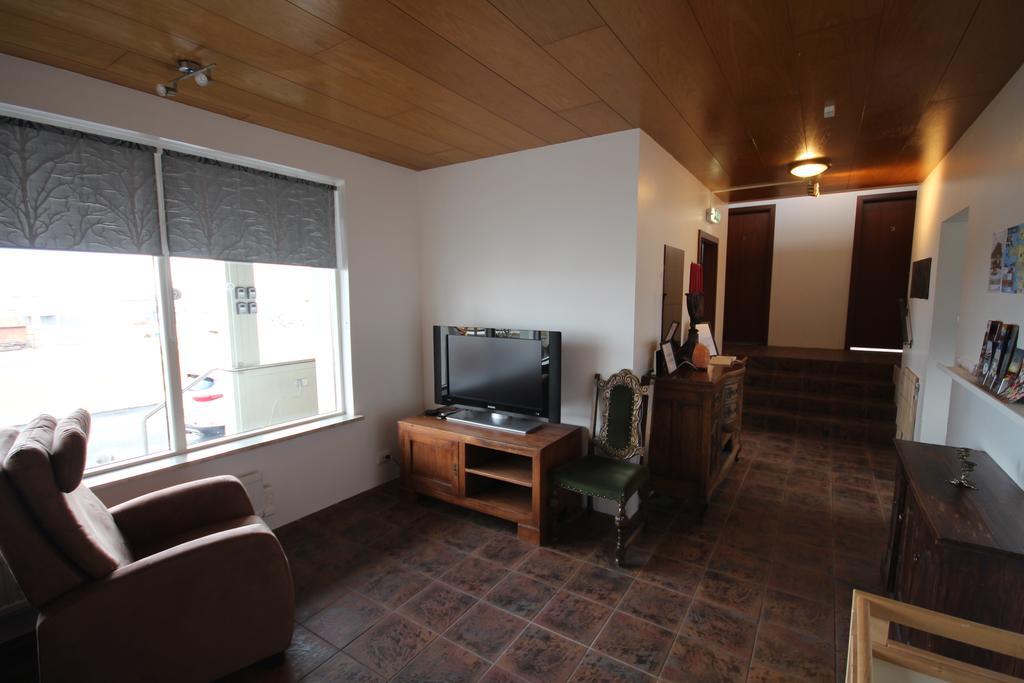 גרונדרפיורדור Hamrahlith 9 Guesthouse מראה חיצוני תמונה