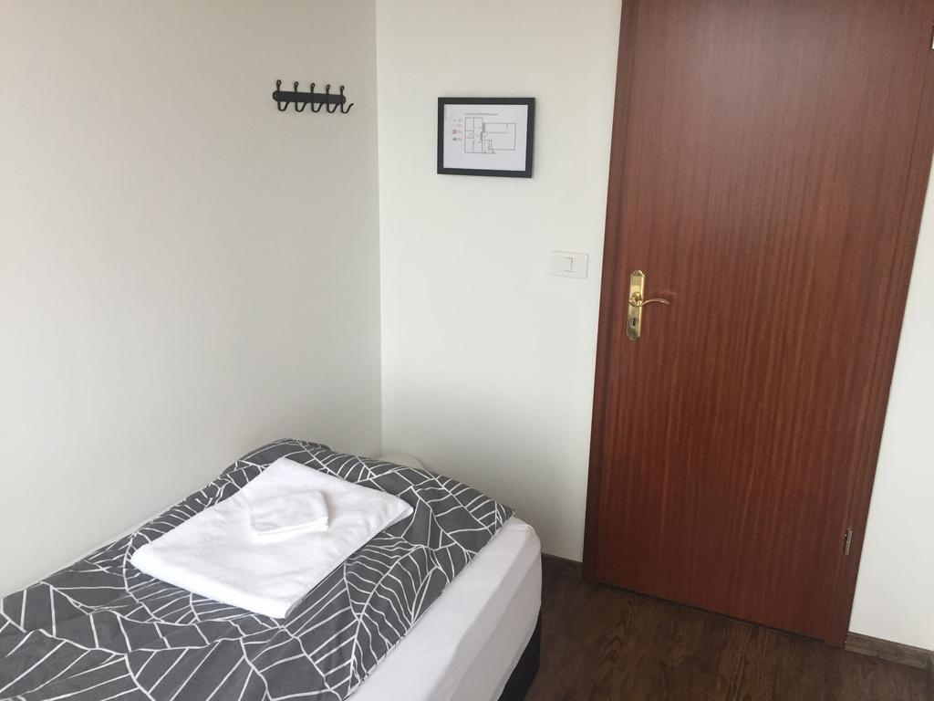 גרונדרפיורדור Hamrahlith 9 Guesthouse מראה חיצוני תמונה